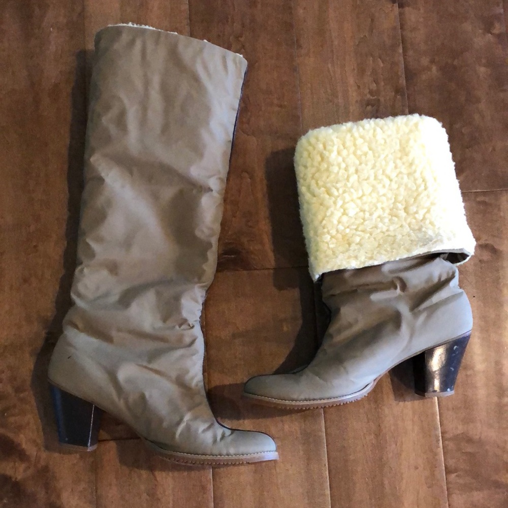 Vintage winter boots size states 9M I would say fits like an 8